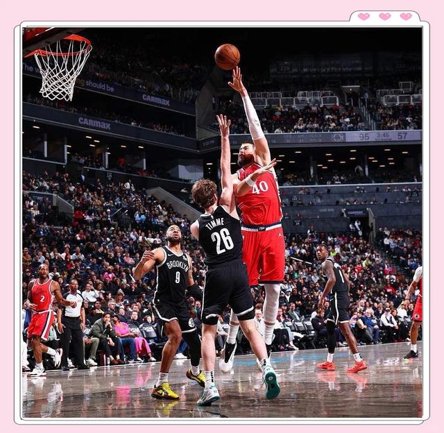 快船客场逆转篮网，保持西部前列的简单介绍