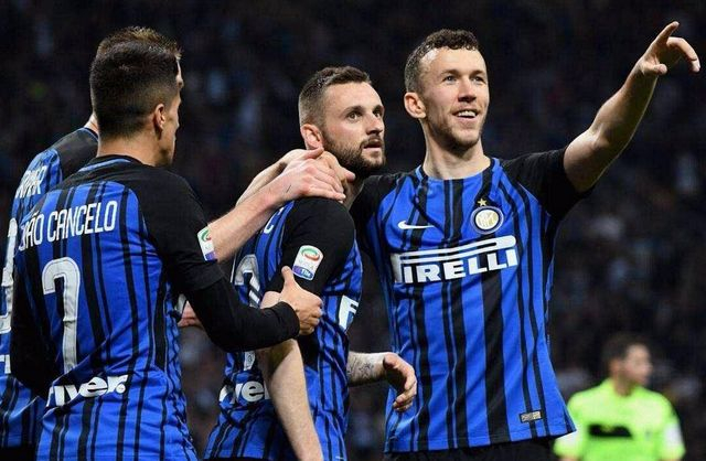 利物浦战平国米,哈兰德乌龙送礼英超 利物浦战平国米,哈兰德乌龙送礼英超