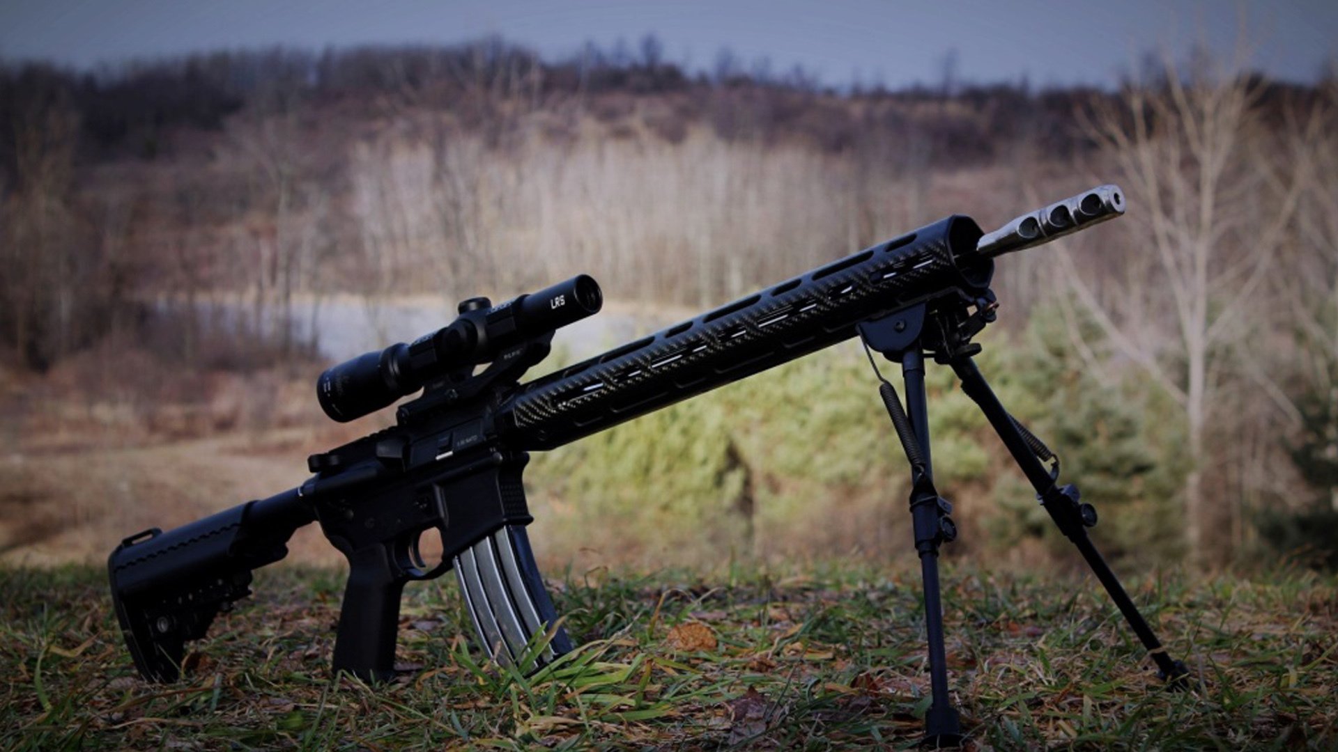 蓝白间，那一针致命的金线