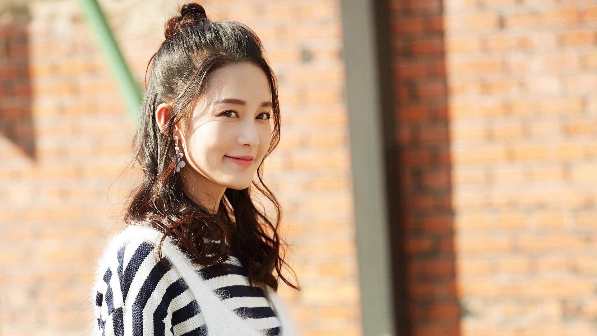 金字塔与格子衫的终极对话，萨卡点杀完成灵魂救赎